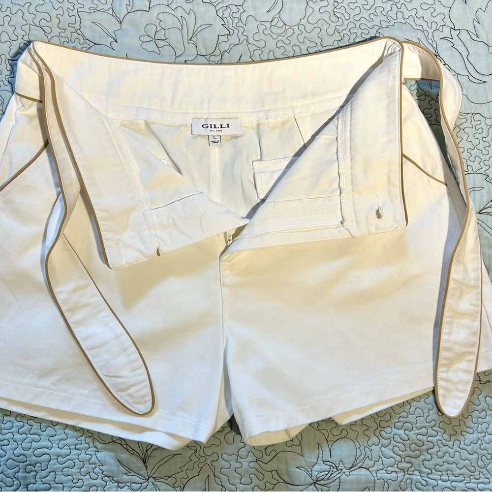 GILLI White Cotton and Tan Piping  Self Tie Belted Preppy Dress Shorts Sz L - Picture 5 of 12